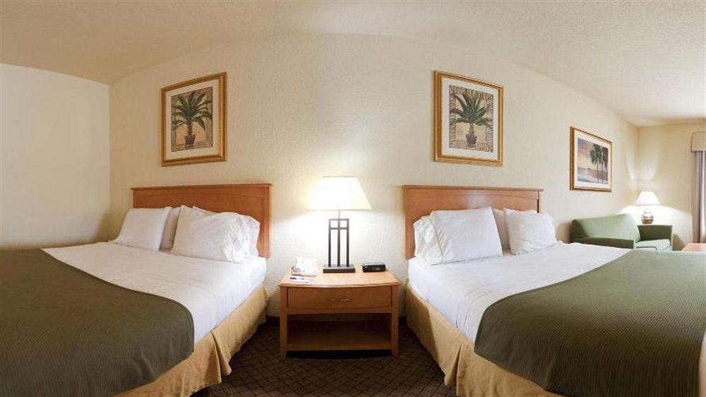 Holiday Inn Express Fairhope - Point Clear By Ihg Exterior photo